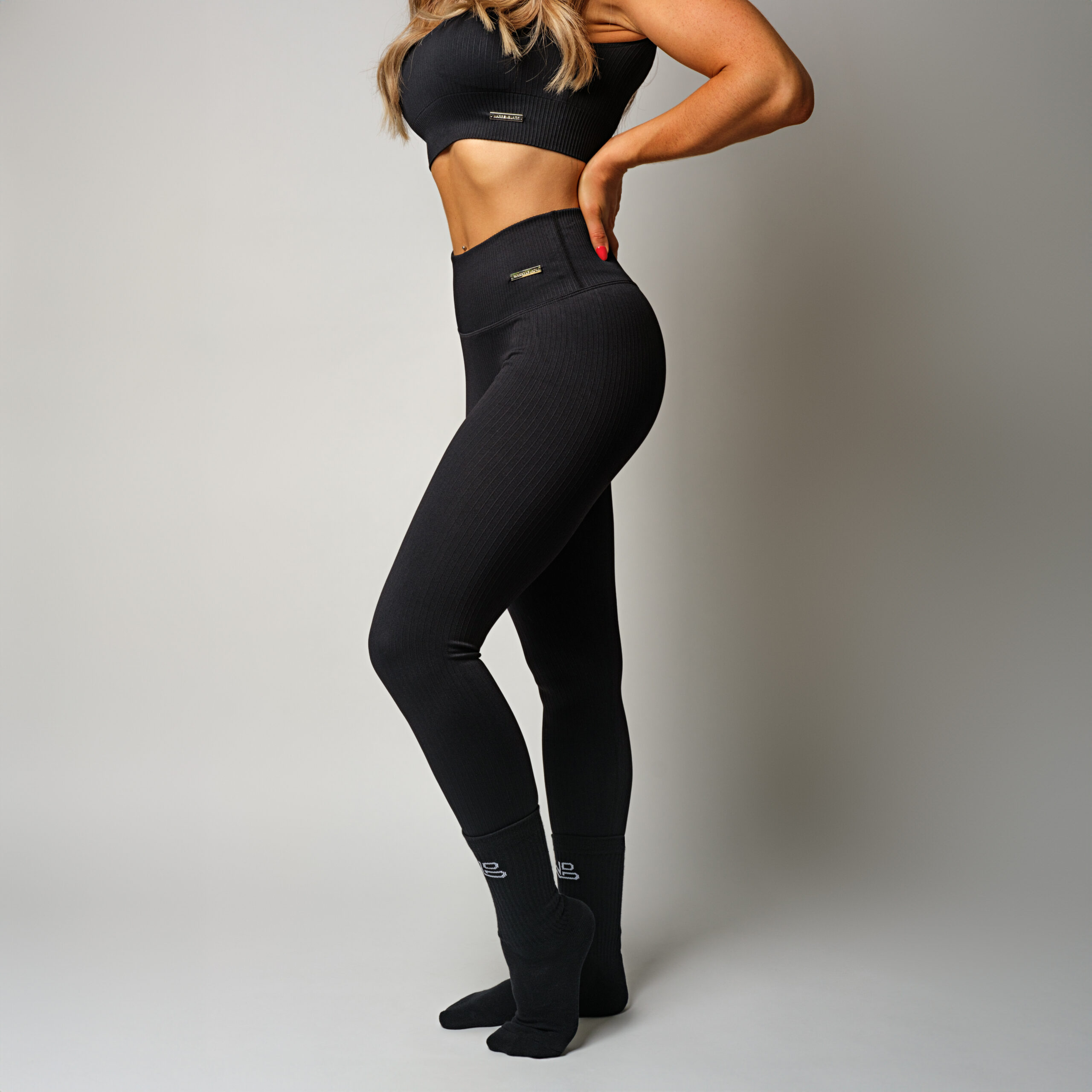 Seamless Ribbed Leggings - Black - Image 9